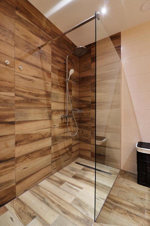 Apartman Romantika Chopok Juh 12 タレ エクステリア 写真